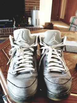 Jordan wolf grey 5s