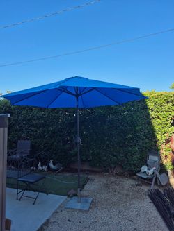 10” ft market umbrella patio color: Agua base not included