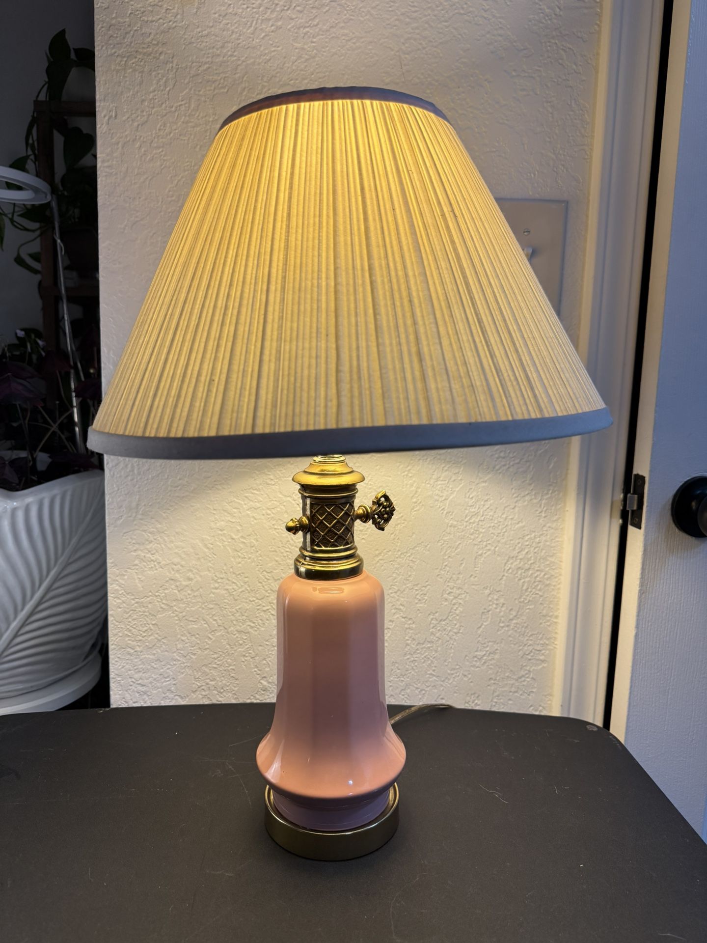 Vintage Pink Lamp