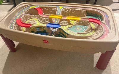 Step2 Kids Activity Play Table with Track