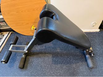 Hoist Sit Up Machine