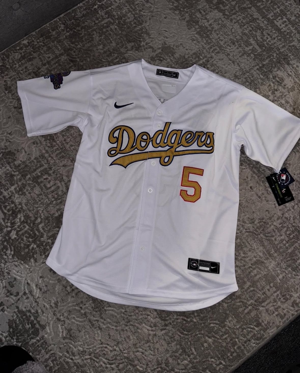 DODGERS JERSEY