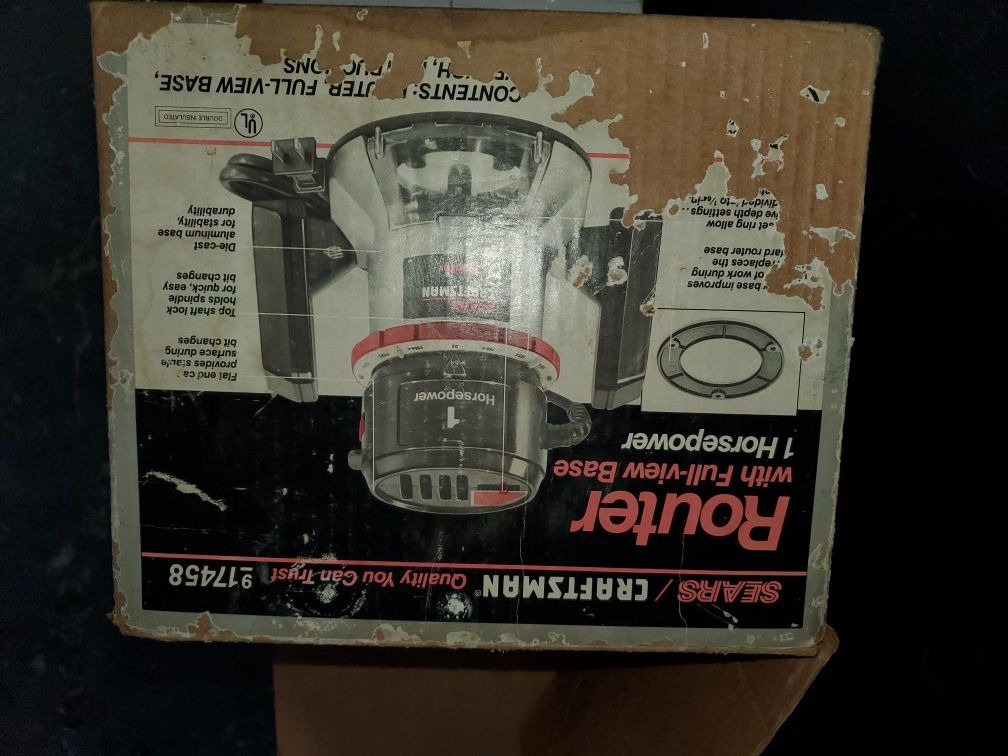 Craftsman router
