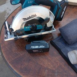 Makita 6 1/2" Circular Saw