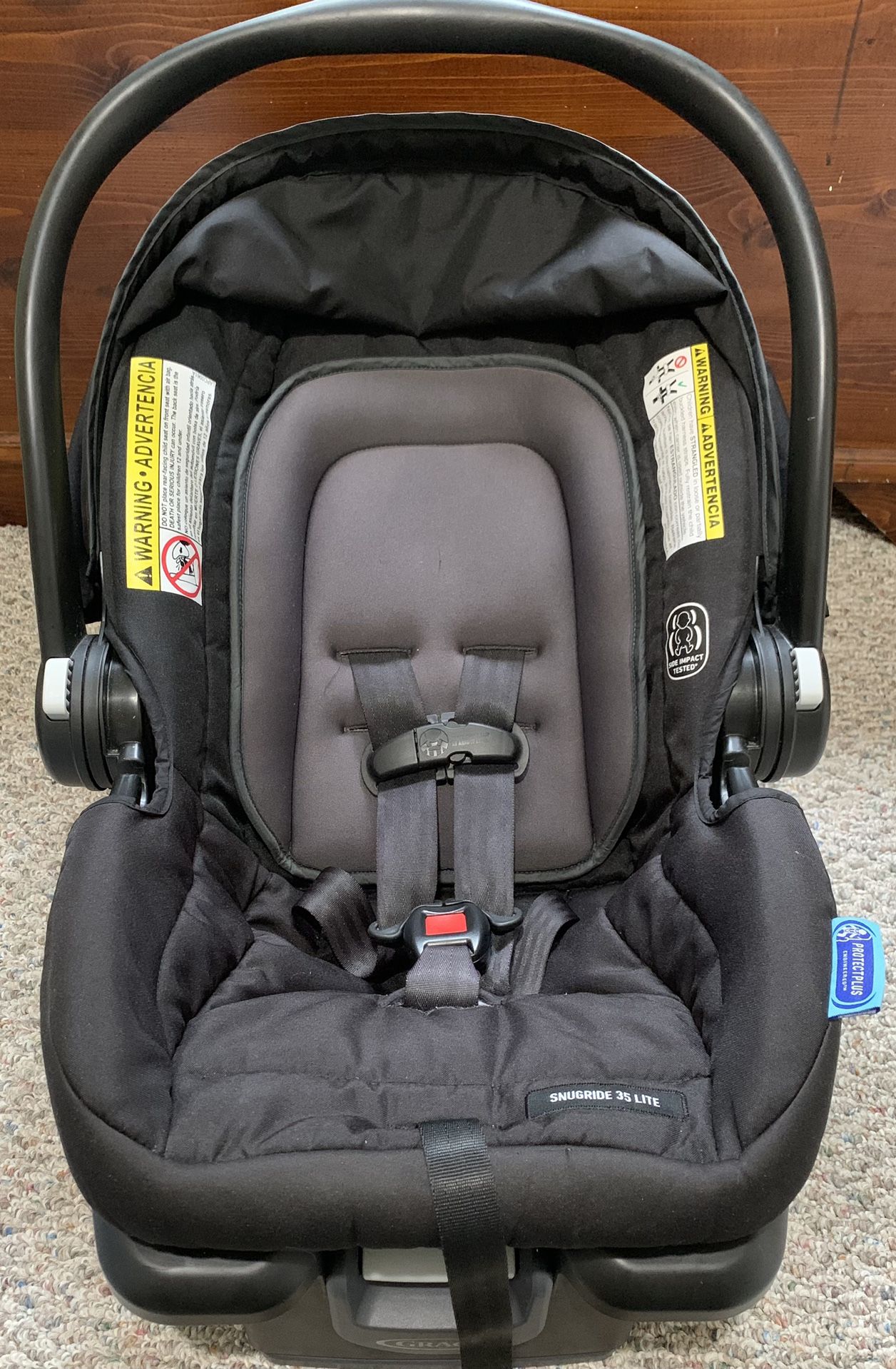 Graco SnugRide 35 Lite Infant Car Seat & Base