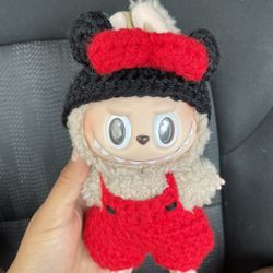 Labubu Outfit 