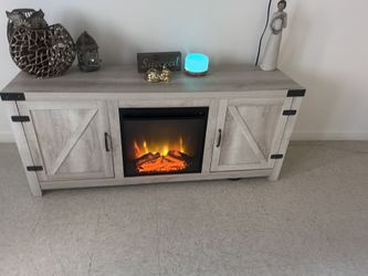 TV console/Fire Place