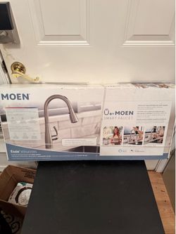 Moen Essie 87014EVSRS Smart Kitchen Faucet Voice Control Touchless Silver