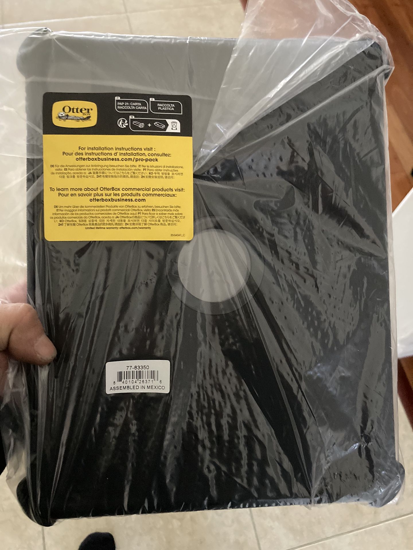 IPAD PRO 12.9-INCH (6TH/5TH/4TH/3RD GEN) DEFENDER SERIES CASE