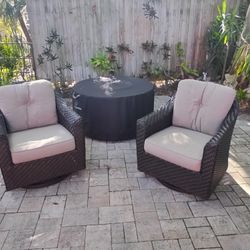 Sunbrella Glider/ Rockers Chairs