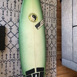 6’5” Surfboard 