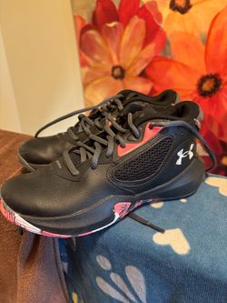 Under Armour Basketball Sneakers