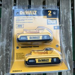 Dewalt battery 2ah brand new