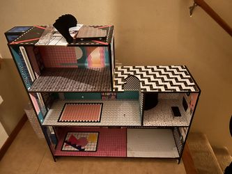 Free LOL Dollhouse