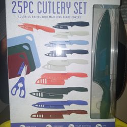 25 Piece Cutlery Set 