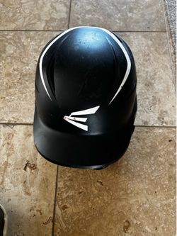Easton Elite X batting helmet. Fits hat size 6.5 - 7.125