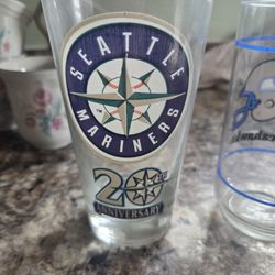 Vintage Seattle Mariners Pint Glass