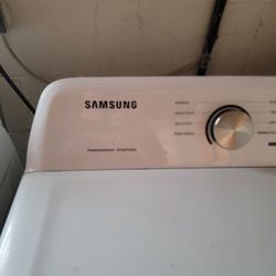 Samsung Gas Dryer Like New