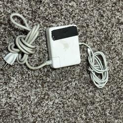 Apple MacBook Charger Classic 