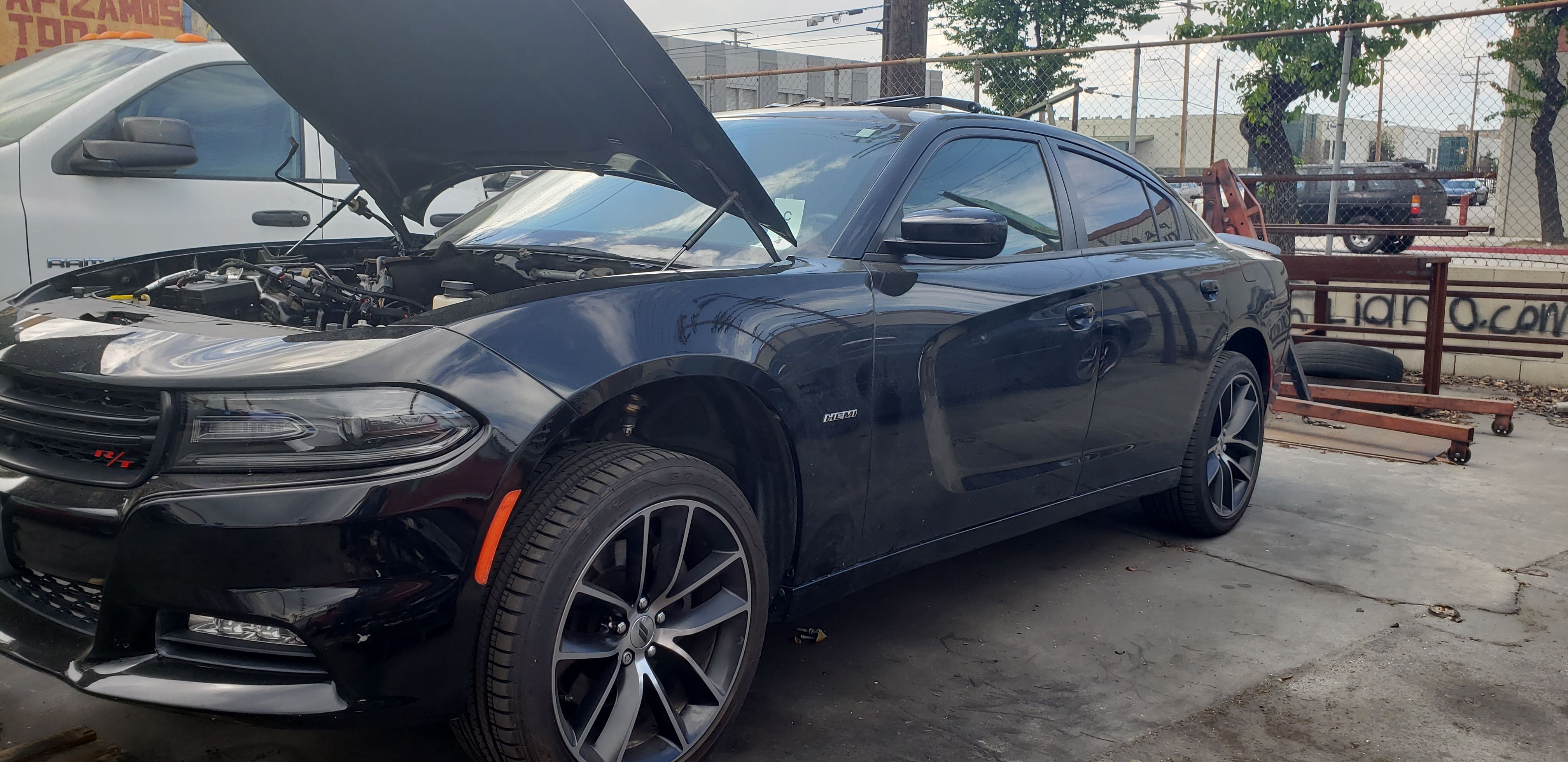 Rebuilt 5.7 Hemi engine and installation 20092015 for Sale in Los