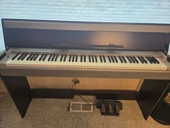 Yamaha electric piano