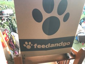 Dog feed and go