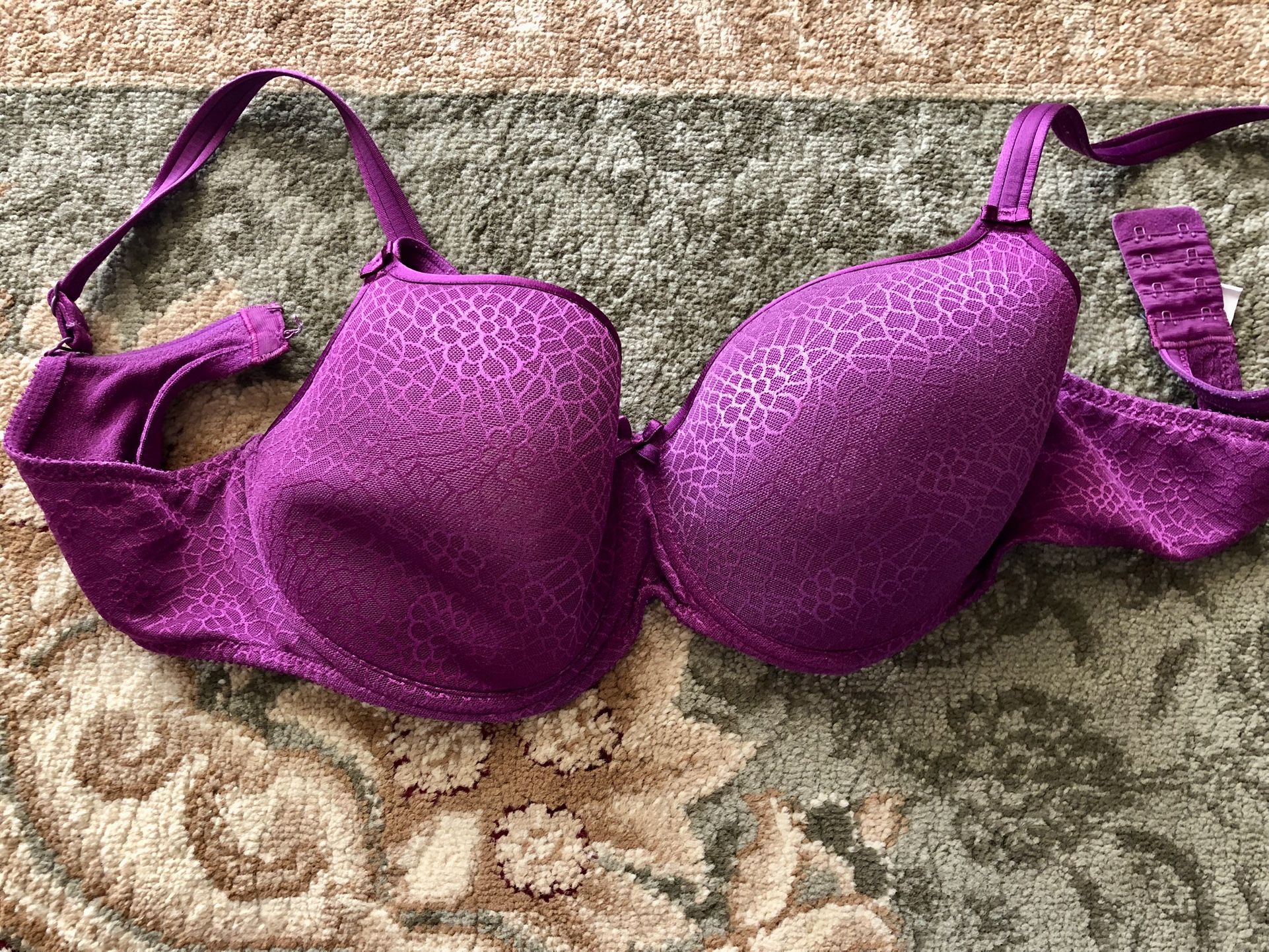 Chantelle bra
