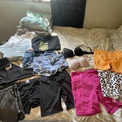 Women’s clothing lot!!