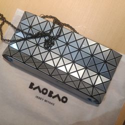 Bao Bao Issey Miyake Prism Clutch Shoulder Bag (Silver)