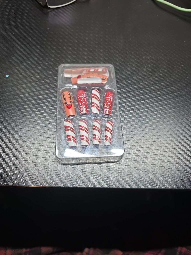 24 Pcs New Press-on Nails Fake False Christmas Reindeer Red Stripes 
