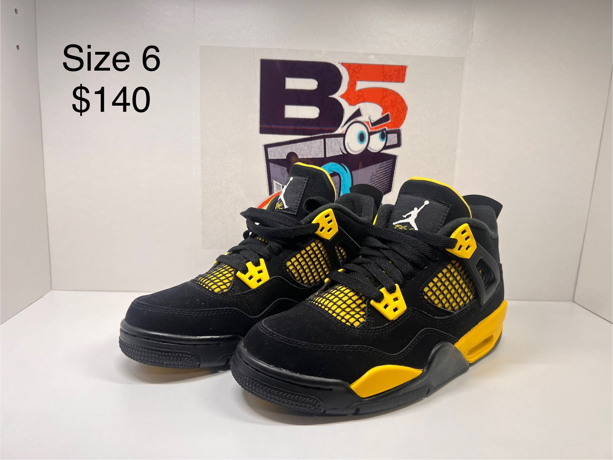 Jordan 4s