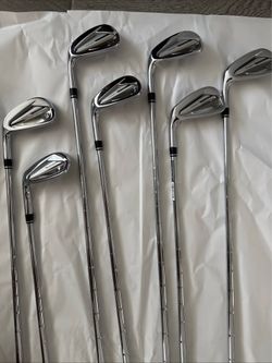 MINT Left-Handed Wilson Dynapower Forged Iron Set (5-GW) – KBS Tour Lite Stiff