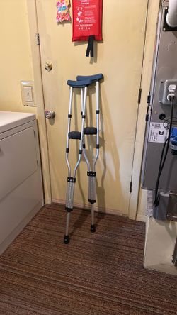 Carex Folding Aluminum under arm crutches