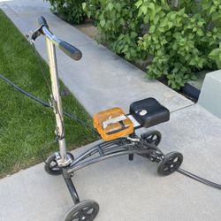 Knee Scooter 
