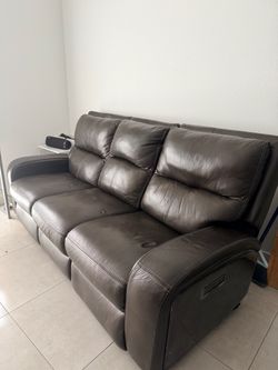 Reclining Sofa