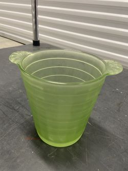Vintage Frigidaire Ice Bucket 