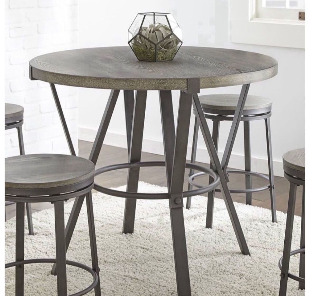 ROUND HIGH TOP FOR ABLE + 4 SWIVEL STOOLS