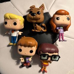 Funko Pop Scooby Doo Collection Vaulted. Loose, 5 figure lot.