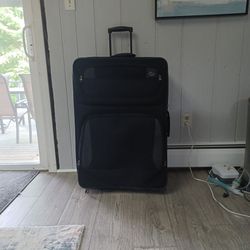 Luggage  29 Inches, America Tourister