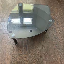 Glass/Metal double layer Cocktail Table - Black