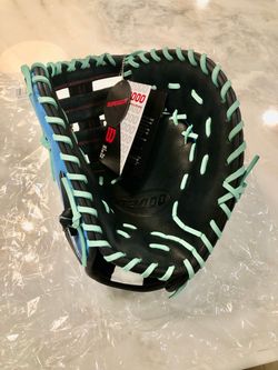 Brand New Wilson 12.5" 1677 A2000 First Base Mitt - RHT