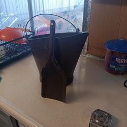 OLD ASH POT WITH SHOVEL SCOOP