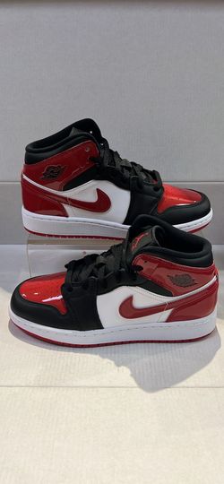 NIKE AIR JORDAN 1 MID “PATENT BRED TOE”