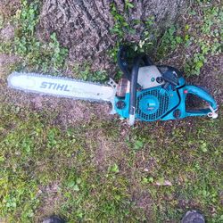 20"makita Chainsaw 62cc's