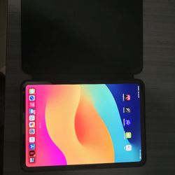 IPad 6th Gen. Tandem OLED 256 GB