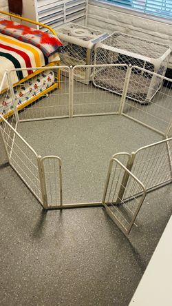 Puppy play yard