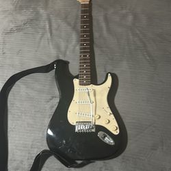 Squier Strat fender