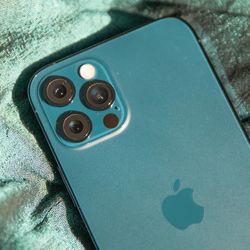 iPhone 12 Pro Max 256gig  Unlocked