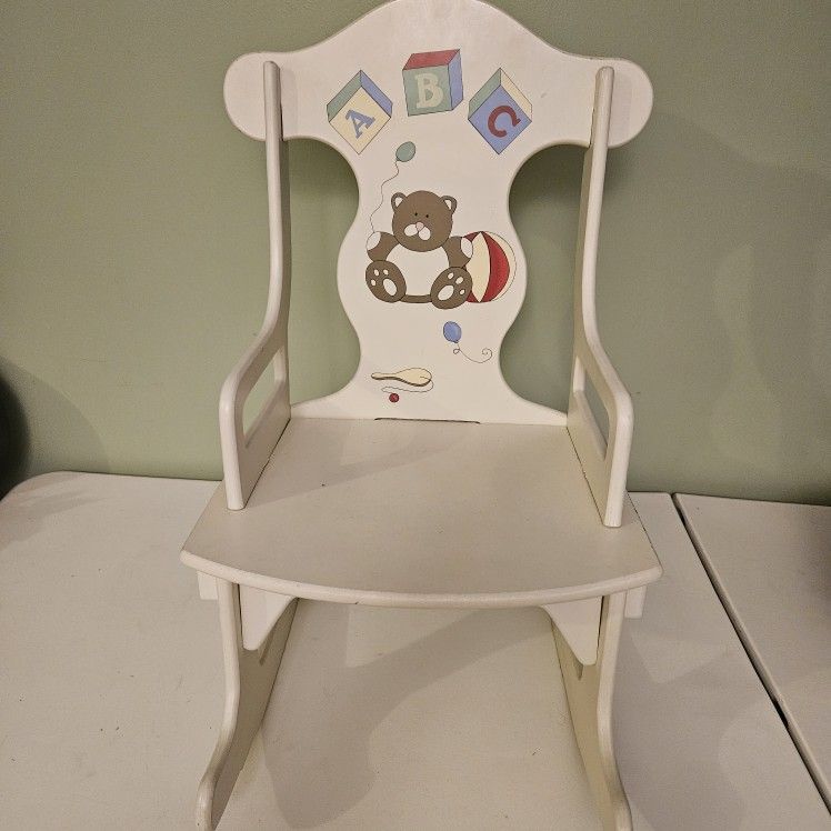 Toddler Rocking Chair 