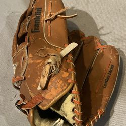 Franklin Field Master 4950 13" Deer Touch Baseball Softball Glove Mitt RHT